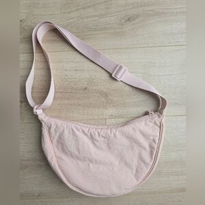 Uniqlo Round Shoulder Bag